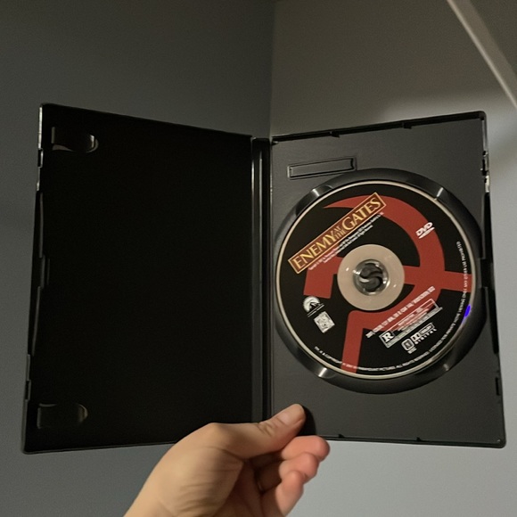 DVD Movie Enemy at the Gate WWII - Picture 3 of 3